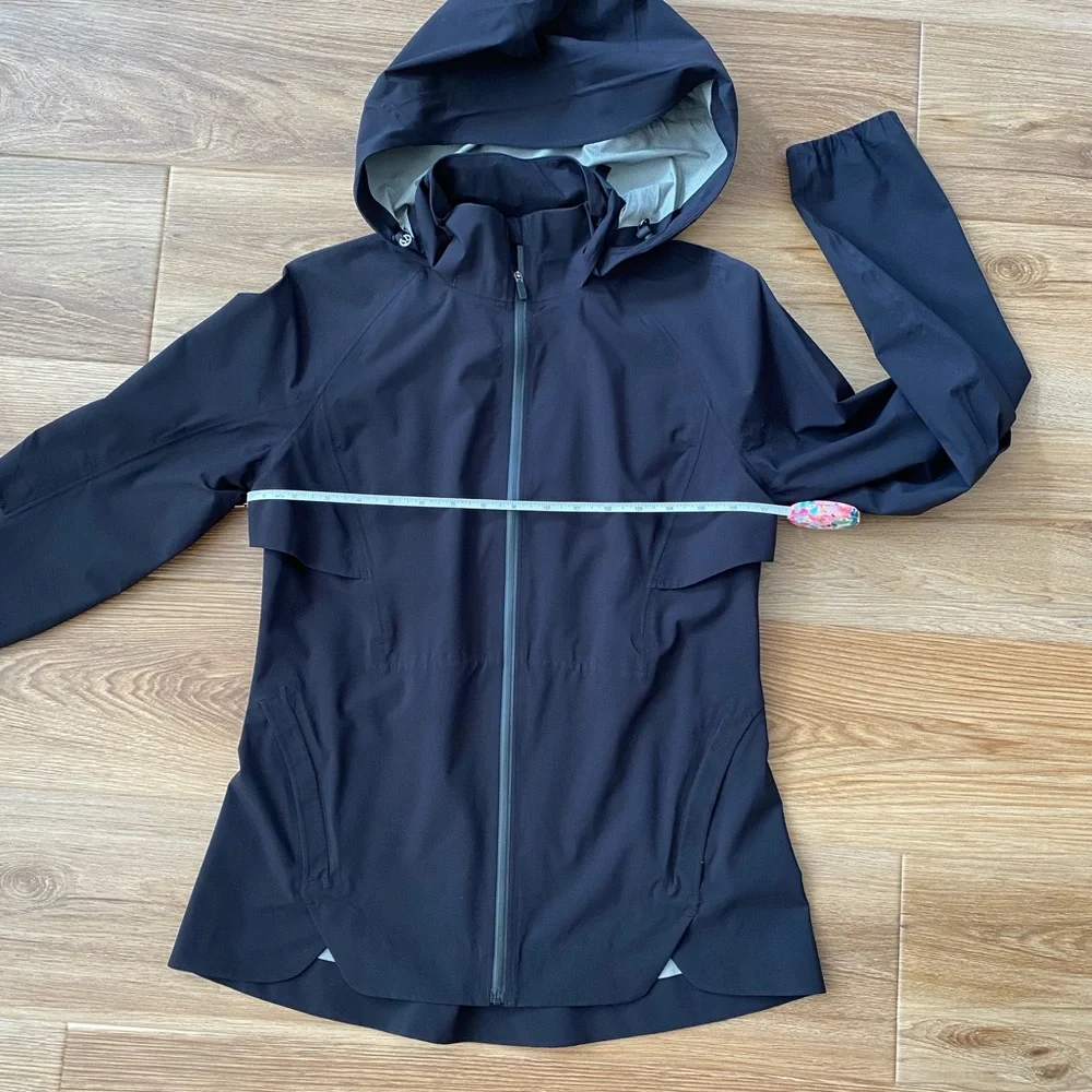 Lululemon lightweight jacket S6 Black - Picture 2 of 6